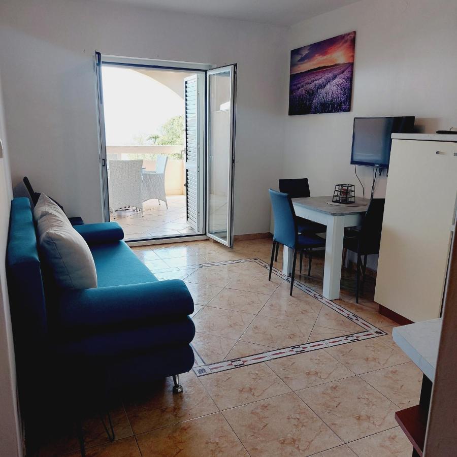 Velun Apartmani Exteriör bild